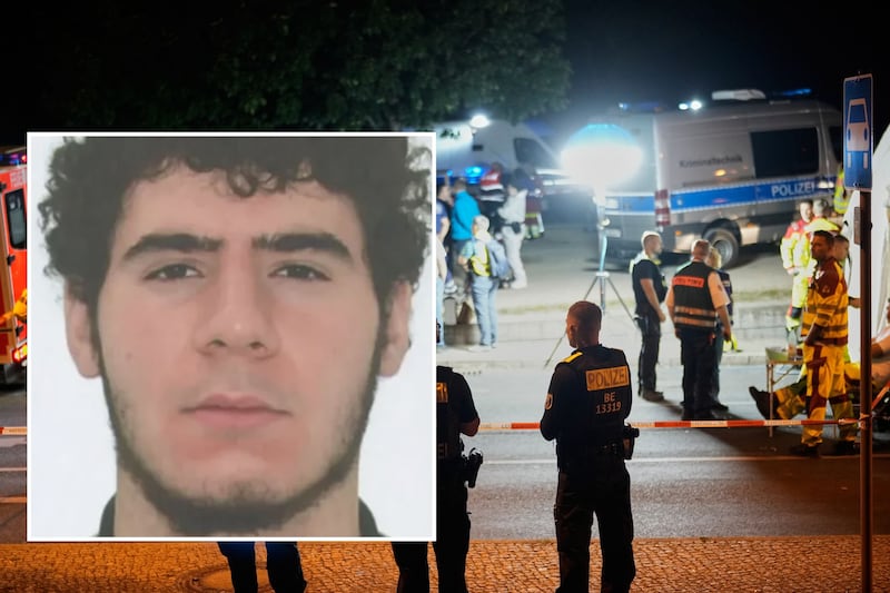 “È pericoloso, chiamateci”. L’appello della polizia a caccia dell’attentatore di Berlino