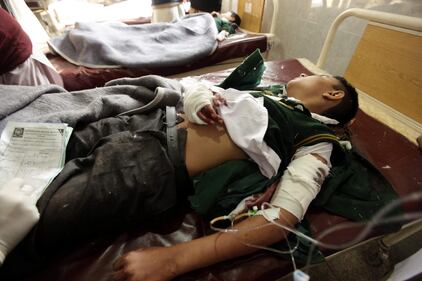 Strage dei talebani in Pakistan: oltre 100 bambini uccisi 3