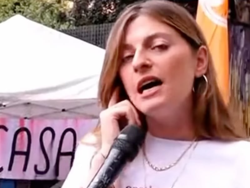 I giovani Pd vogliono la casa in centro, breve lezione alla Salis e Giorgetti: quindi, oggi…