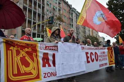 Fiom in piazza a Milano 8