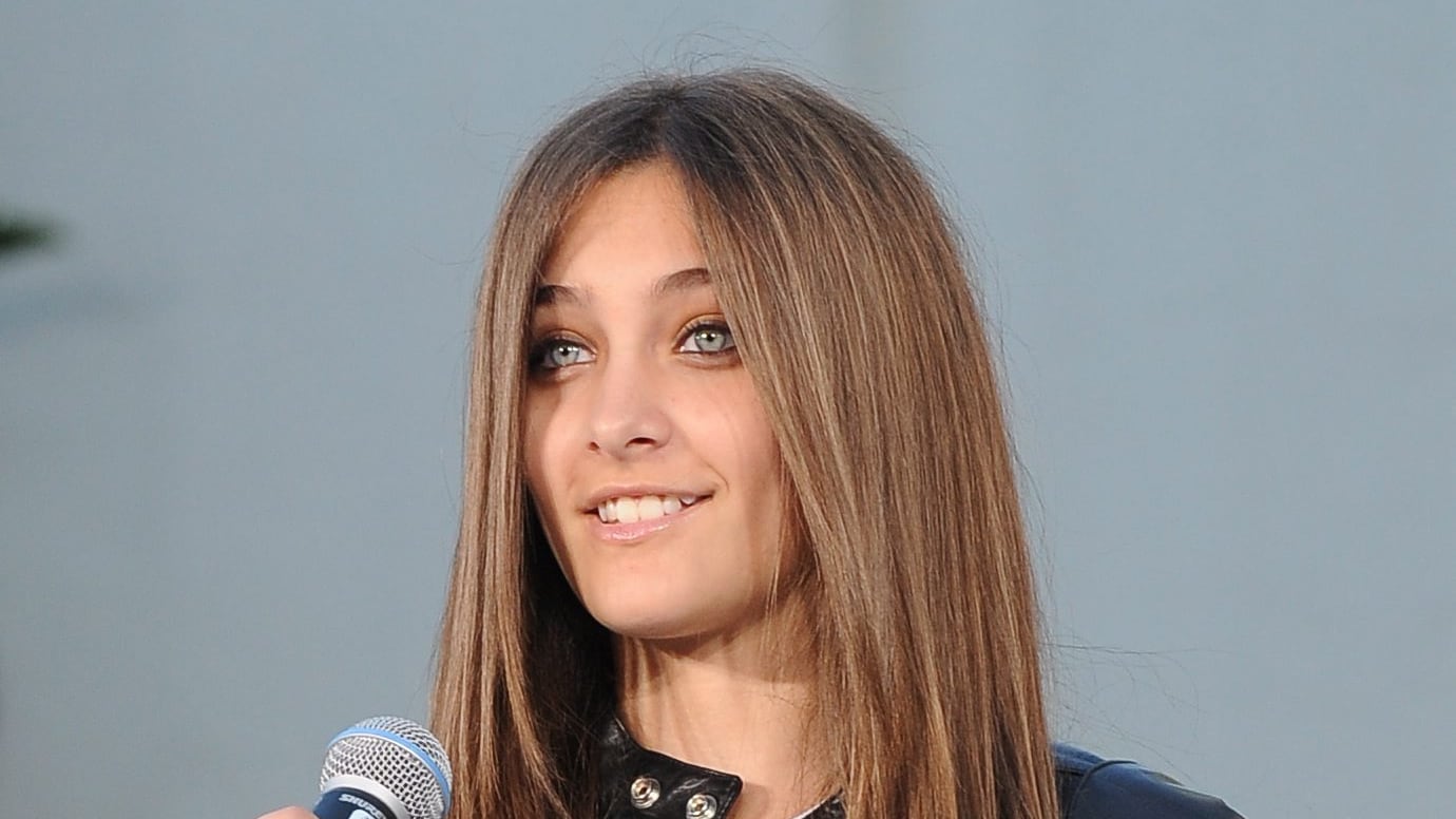 La figlia 15enne di Michael Jackson tenta il suicidio