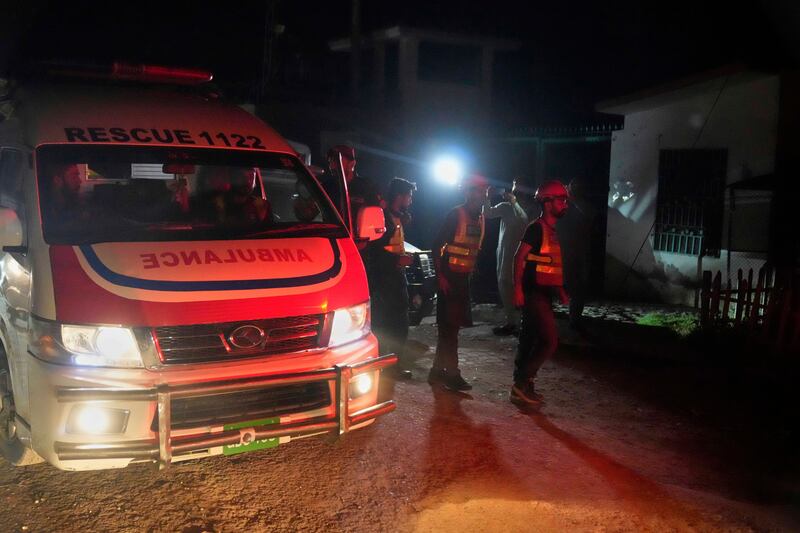 L'India bombarda il Pakistan: le immagini degli attacchi 19
