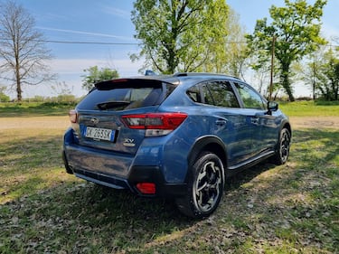 Subaru XV 2023, la prova su strada: guarda le foto 9