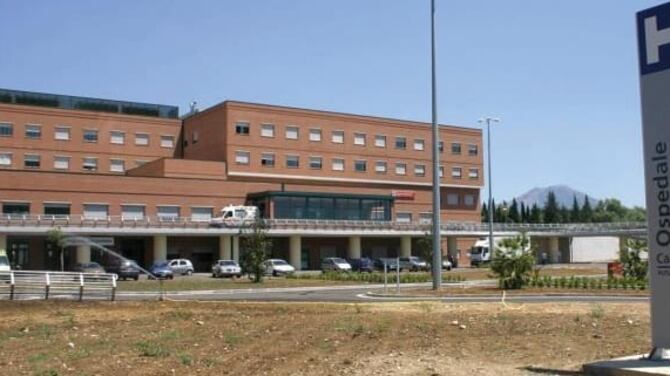 Roma, infermiera aggredita in ospedale da paziente psichiatrica: riscontrate fratture e lesioni