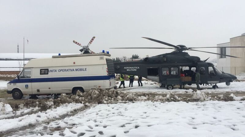 Gli alpini nei paesi isolati dalla neve 14