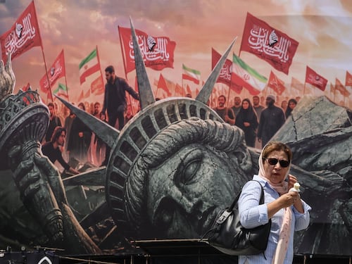 La fiducia americana: “Si riapre Hormuz”. L’allarme: missili finiti