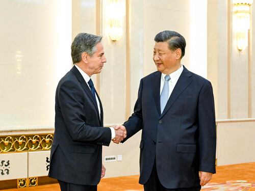 Blinken incontra Xi a Pechino. Ma gira "al largo" da Taiwan