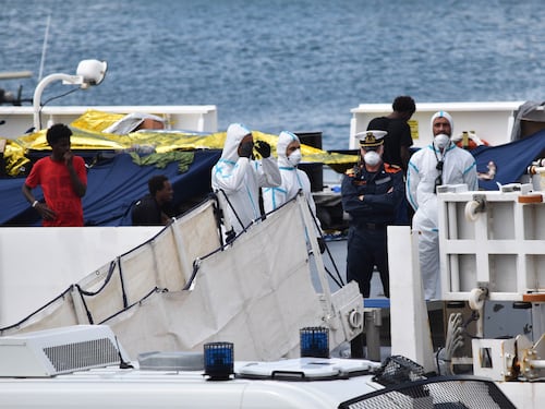 Diciotti, il comandante smentisce i pm "Nessuna emergenza a bordo"