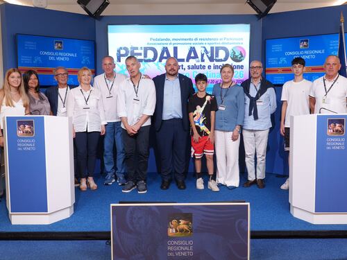 Comunicato Stampa: CRV - Presentata in Consiglio Veneto 'Pedalando, sport, salute e inclusione, verso Cortina 2026'