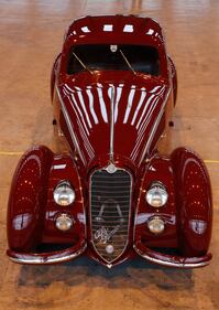  Alfa Romeo 8C Touring Berlinetta, fascino senza tempo 3