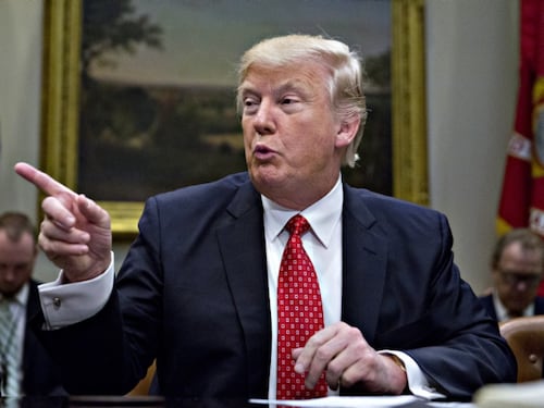 Attentato in Svezia, Trump abbozza: "L'ho visto su Fox"