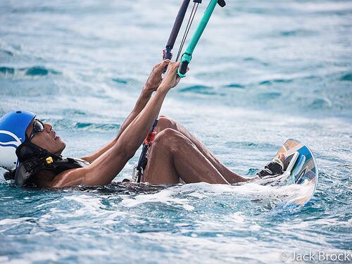 L'ex presidente sul kite-surf: ora Obama se la ride