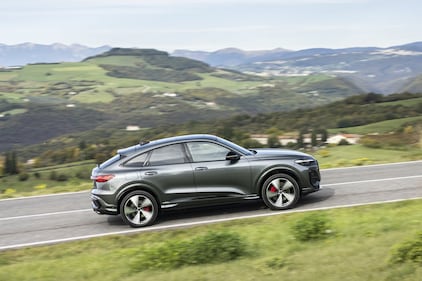 Audi Q5 e-hybrid: guarda la gallery 15