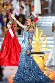 Mireia Lalaguna, la nuova miss mondo 14