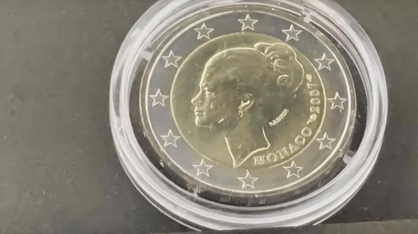Moneta da 2 Euro vale una fortuna: ecco di quale si tratta
