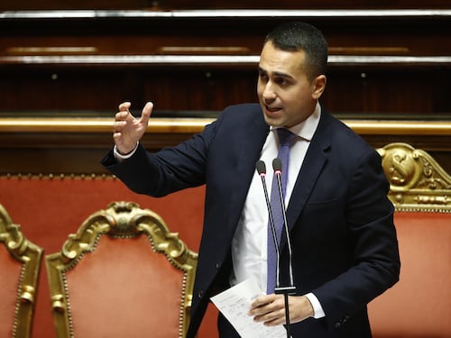 Di Maio chiude al Pd "Sostenere Bonaccini? Statuto vieta l'alleanza"