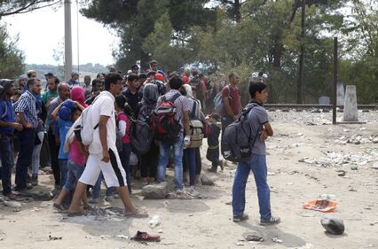 Macedonia, l'assalto dei clandestini ai treni per l'Europa 18