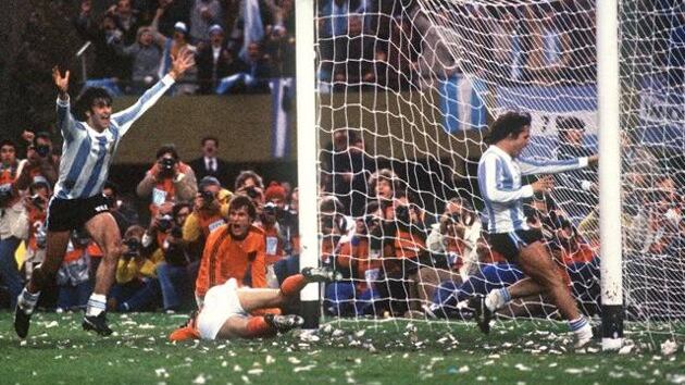 Argentina e Olanda, tanti incroci, per l'Albiceleste l'unica vittoria in finale