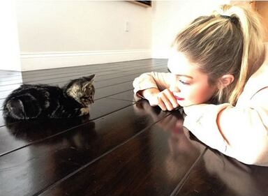 Gigi Hadid, l'angelo biondo di Victoria's Secret 8