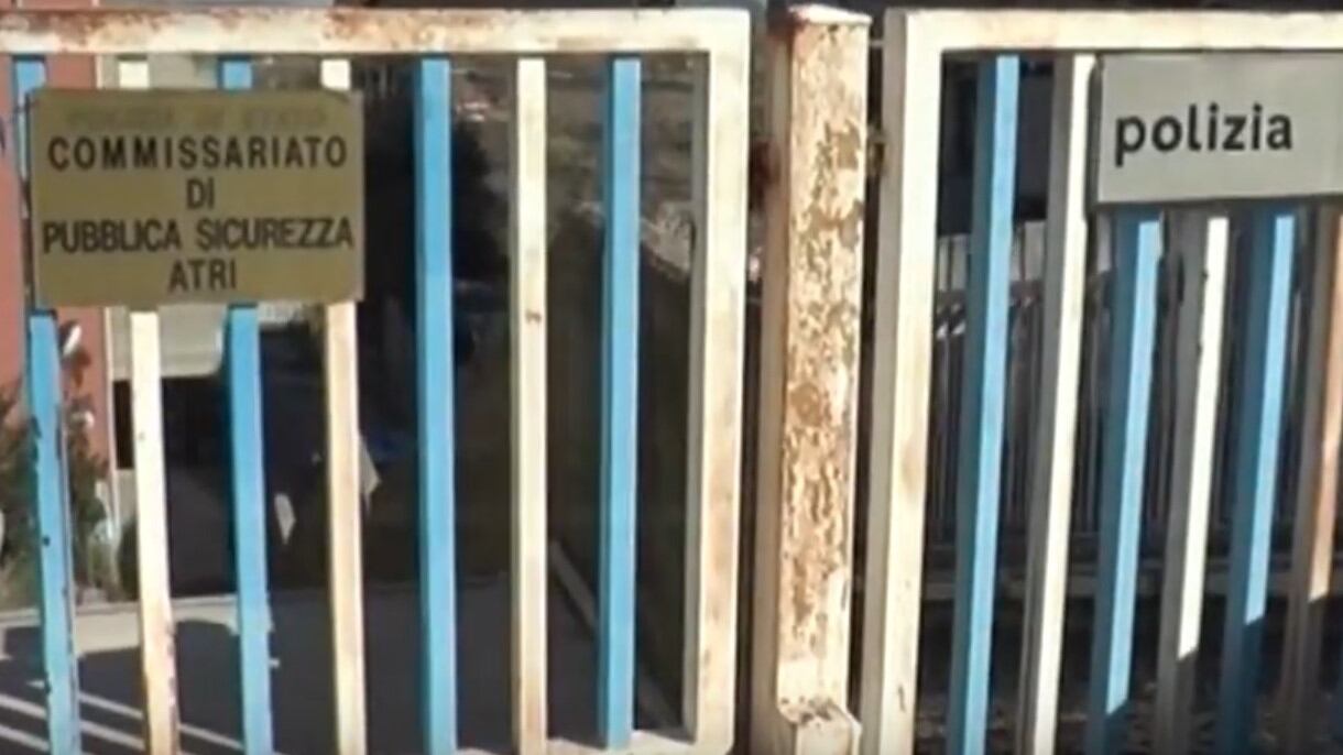Stranieri senza biglietto minacciano di morte autista: denunciati