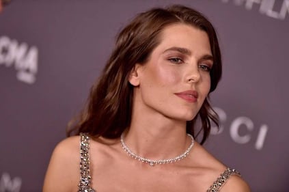Cannes 2018: Charlotte Casiraghi incinta in abito nero 13