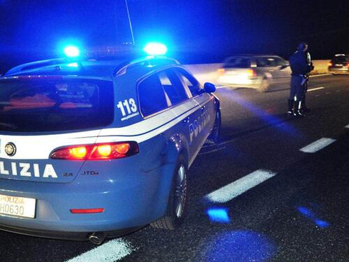 Vercelli, travolto e ucciso un uomo che vagava a piedi sull'autostrada