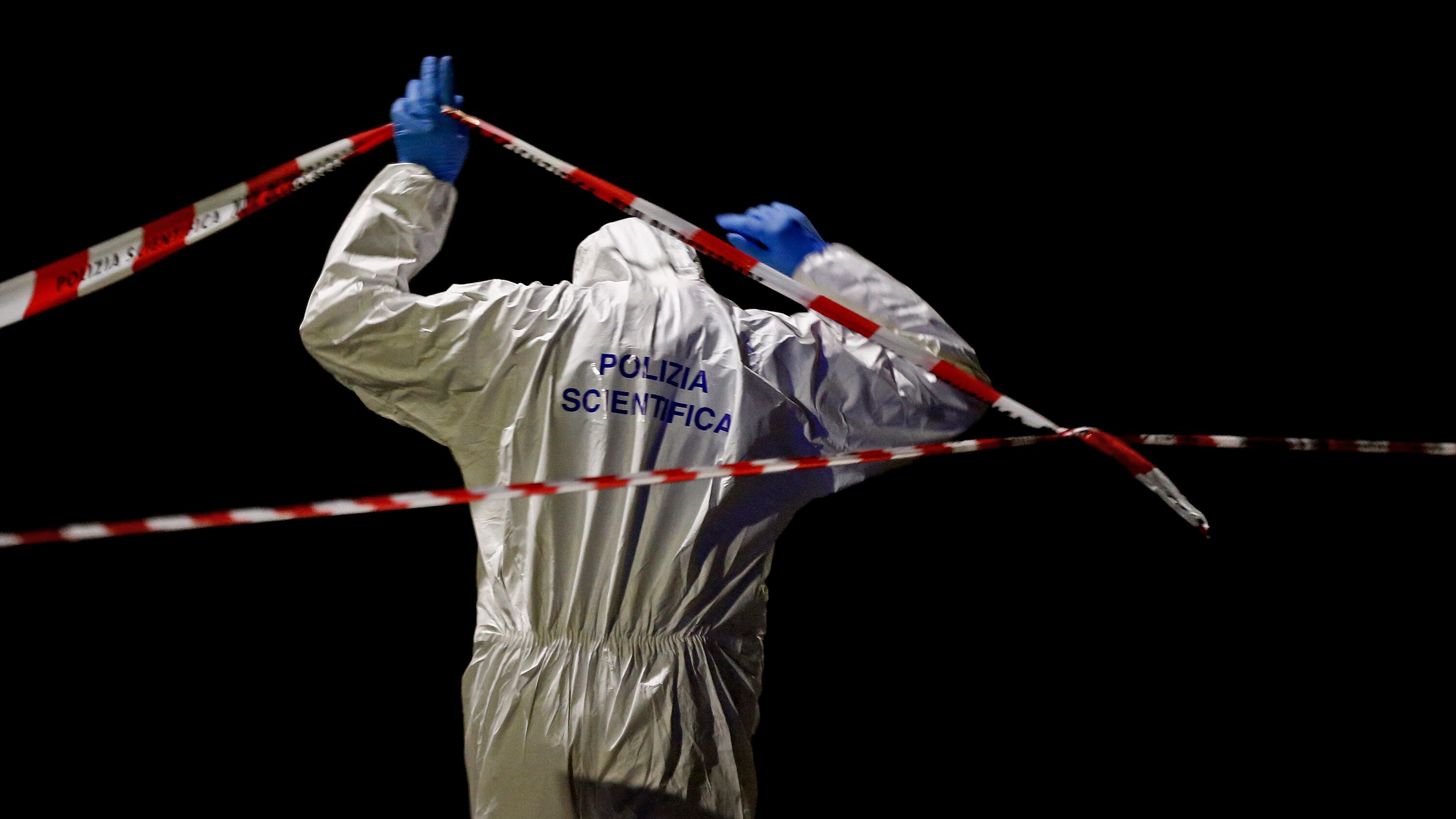 Strage a Sassuolo: uomo uccide moglie, suocera e figli e si toglie la vita