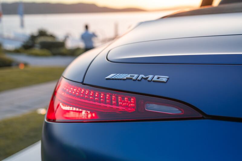 Mercedes AMG SL 43: guarda tutte le foto 2