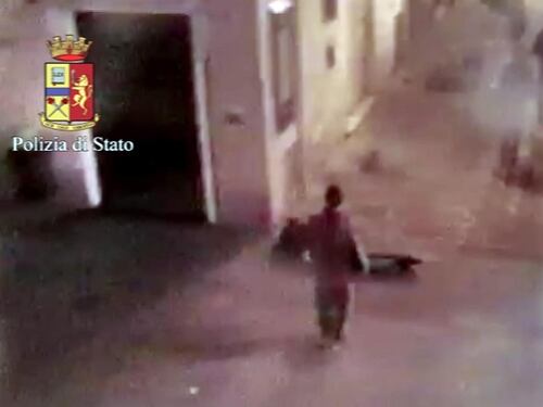 Cameriere muore dopo aggressione in centro a Pisa. Venerdì l'autopsia