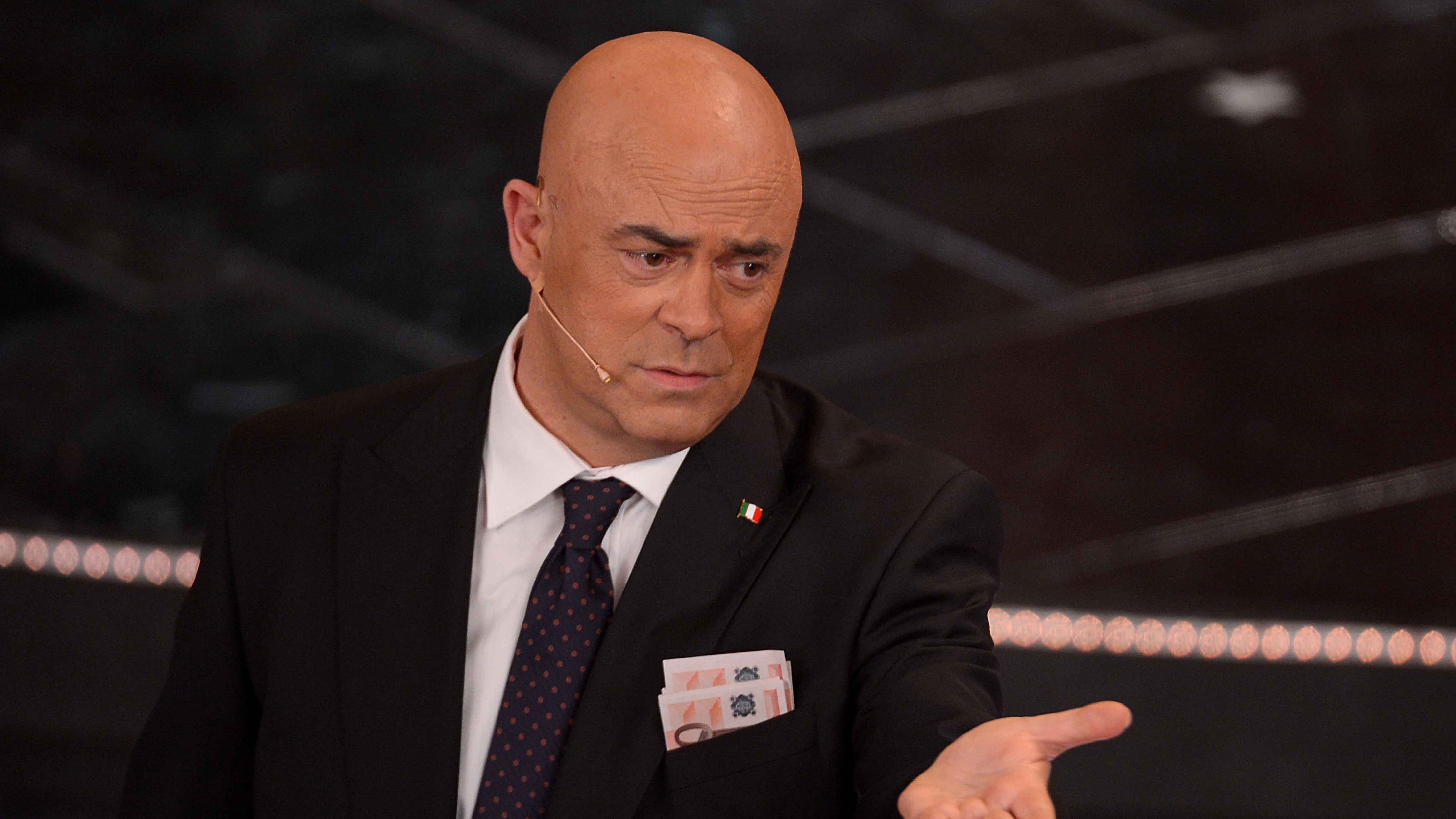 La Leopolda sul mare Crozza si aggiunge alla sinfonia sanremese