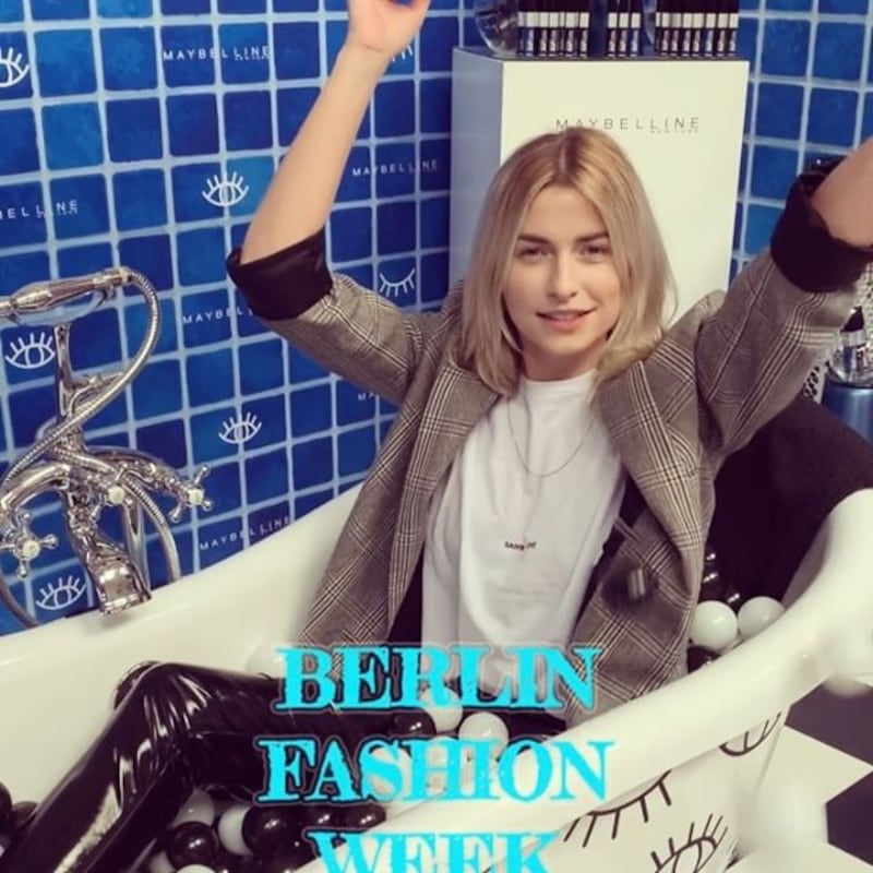 Lena Gercke incanta i follower: gli scatti della modella tedesca 5