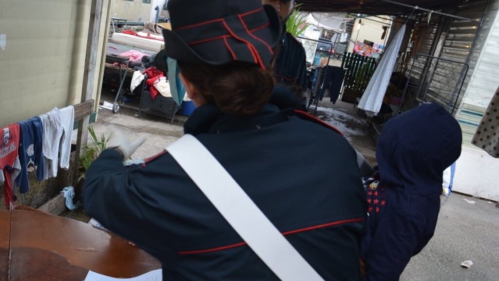 Roma, arrestati dai carabinieri 7 topi d'appartamento di cui 4 minorenni