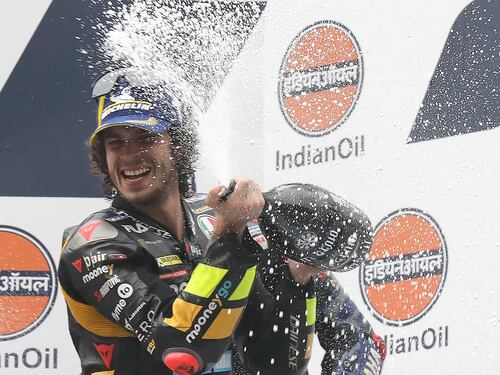 Bez, vittoria con sogno. Bagnaia cade ancora e il Mondiale si riapre