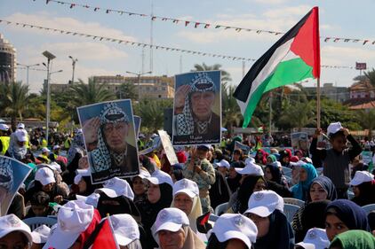 I palestinesi festeggiano l'anniversario della morte di Arafat 11