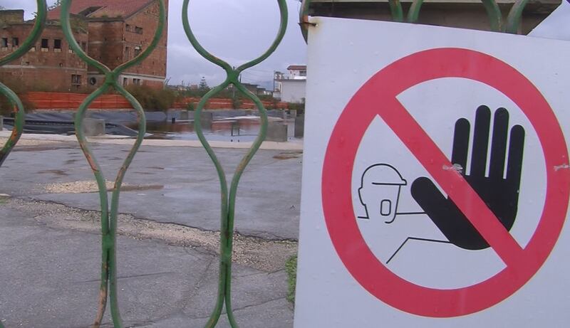 Così si presenta Agrimonda con il telo contro le esalazioni 5