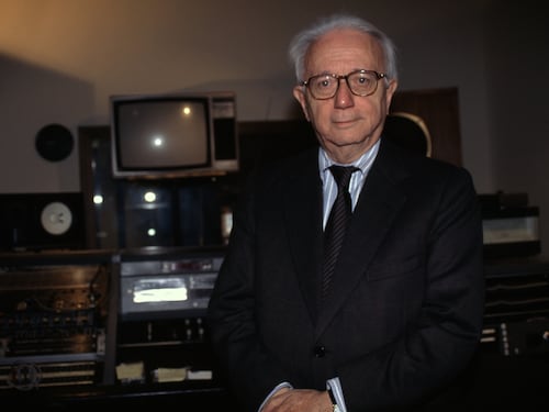 Enzo Biagi, ciglio asciutto e lacrime del popolo