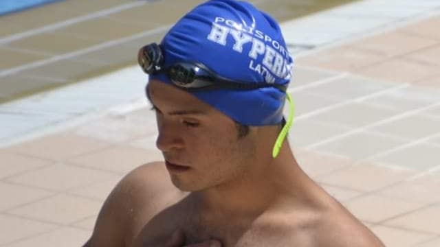 "Sparategli, sembra cane": iInsulti all'atleta con la sindrome di Down