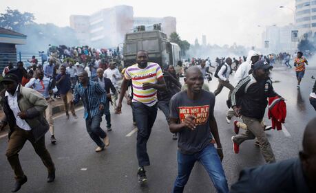 Kenya: polizia usa gas lacrimogeni contro i manifestanti 3