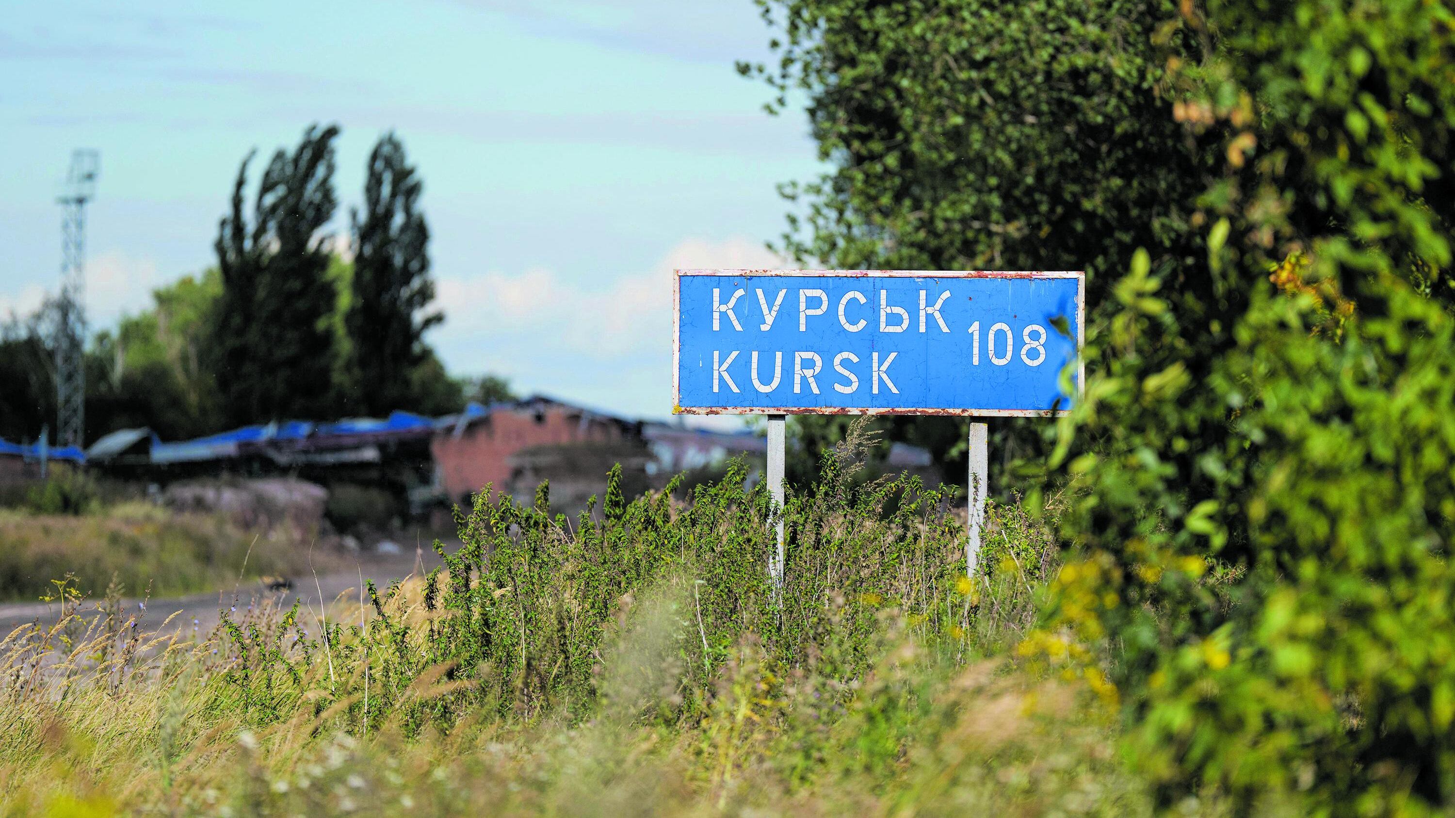 "Bombe russe plananti sul Kursk". Mosca avanza ancora nel Donetsk