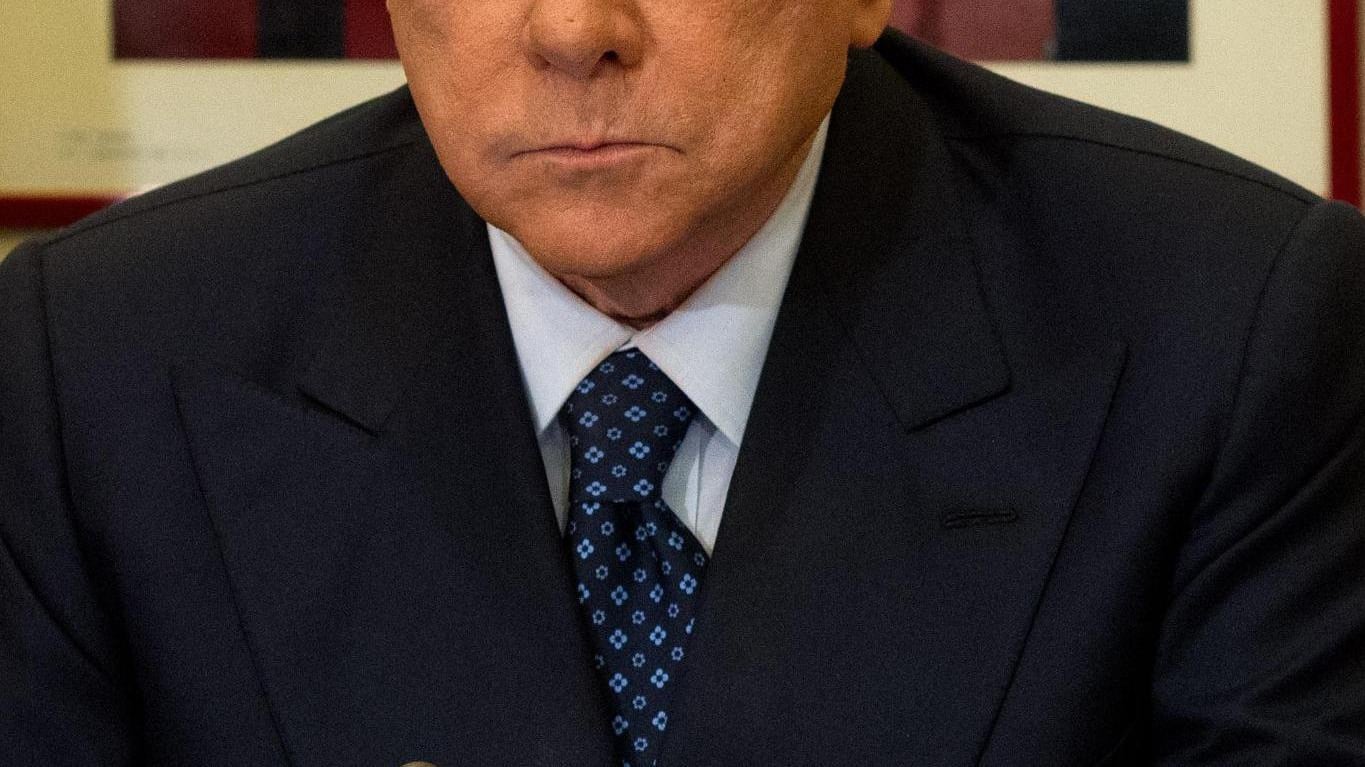 Berlusconi: «Quella sentenza era politicamente corrotta»