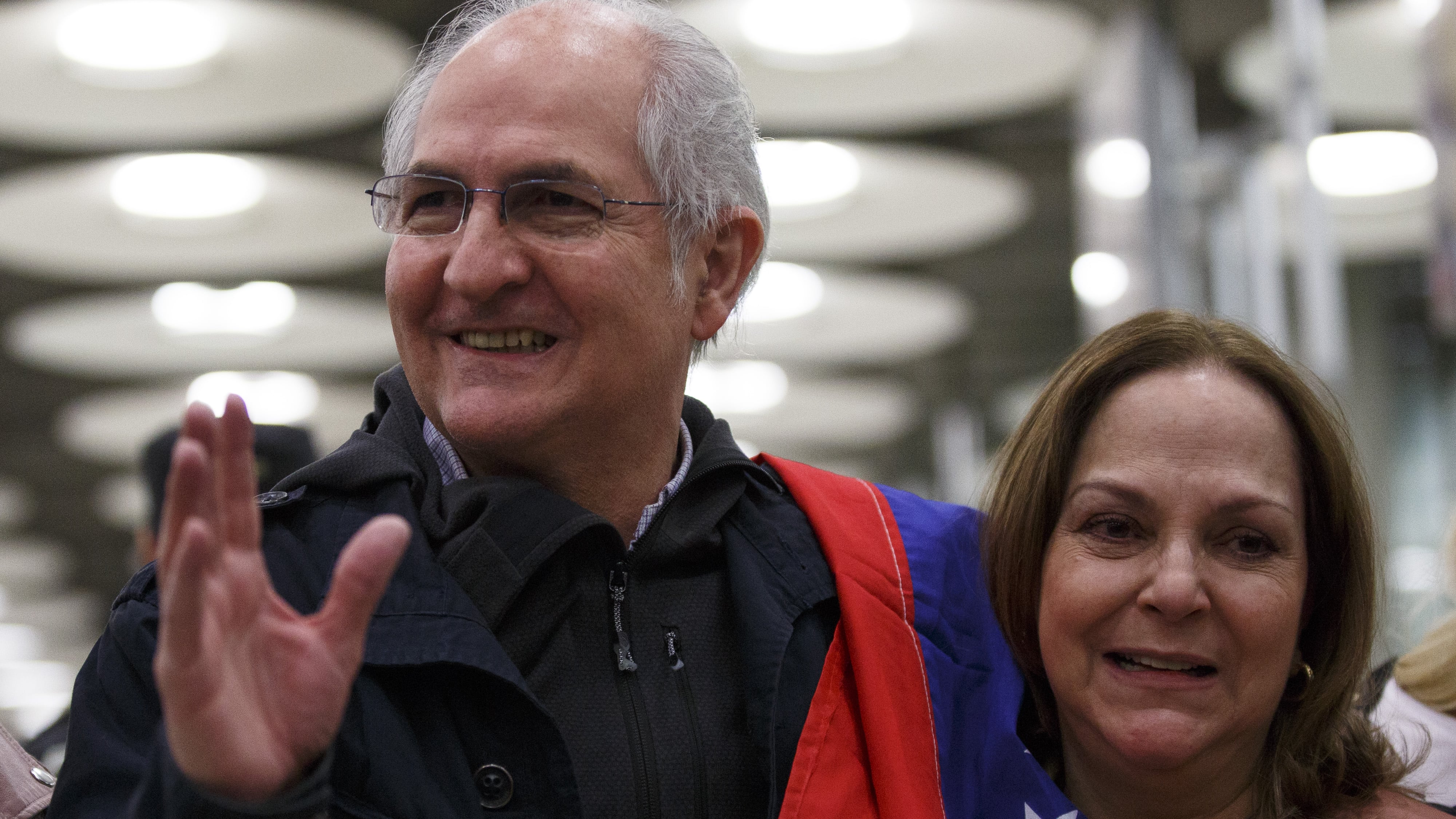 "Il dittatore Maduro teme pure le parole"