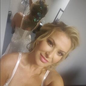 Anastacia nuda sulla copertina di Fault 4