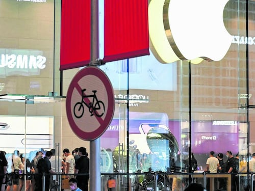 Il conflitto commerciale tra Cina e Stati Uniti ruota intorno a una mela
