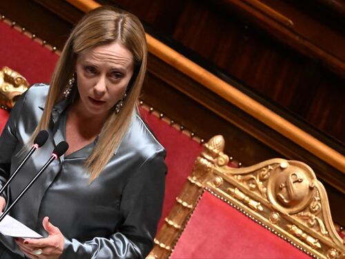 "Dureremo 5 anni, fatevene una ragione". Giorgia e un avviso con tanti destinatari