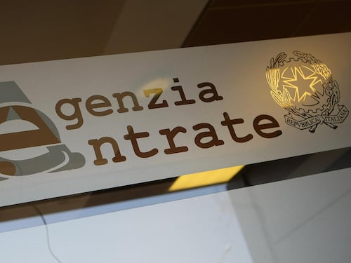 "Il virus della riscossione": ci sono 30 milioni di cartelle in arrivo
