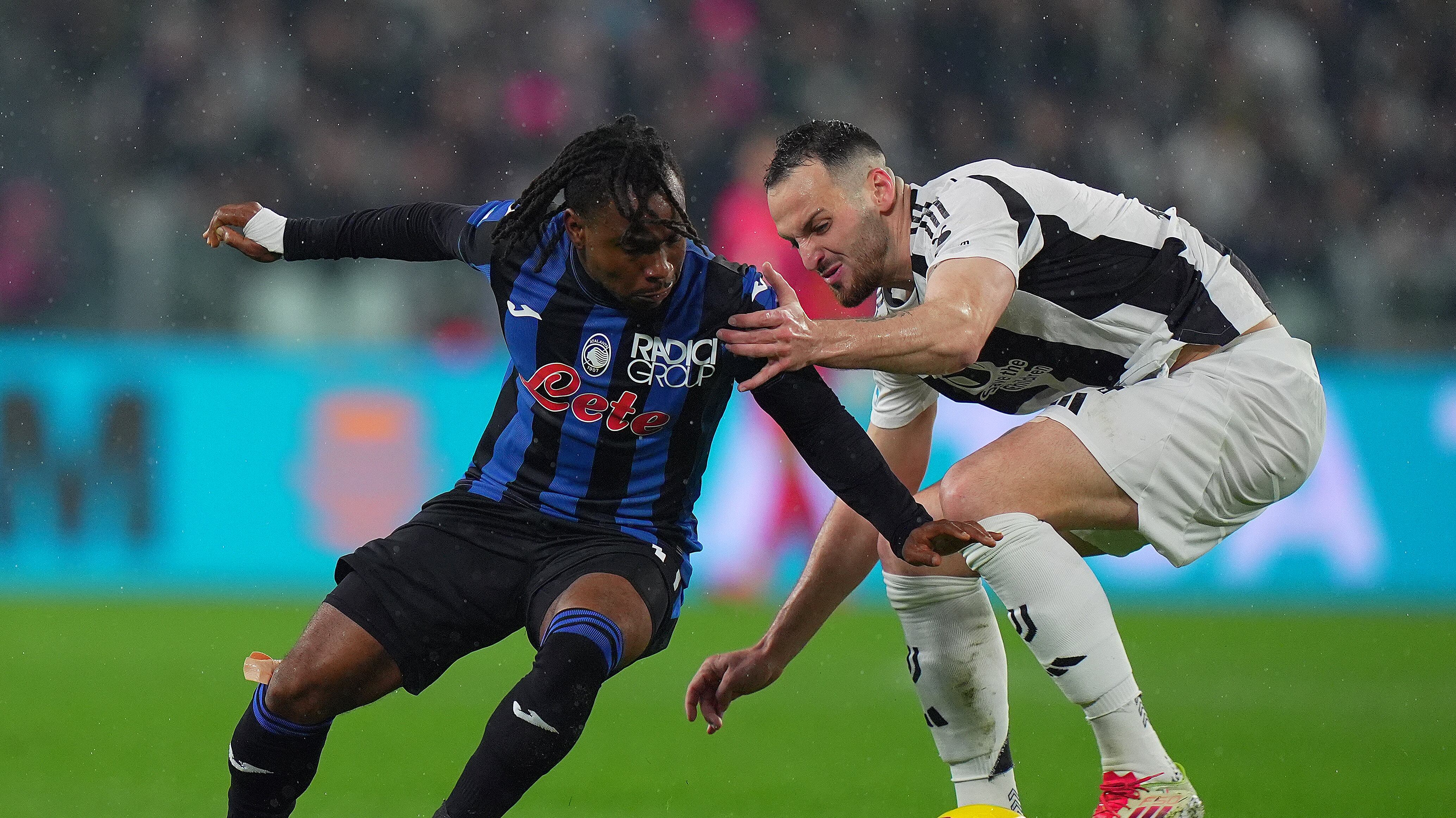 Inter, per l’attacco Chivu vuole Lookman. L’Atalanta spara alto: 50 milioni
