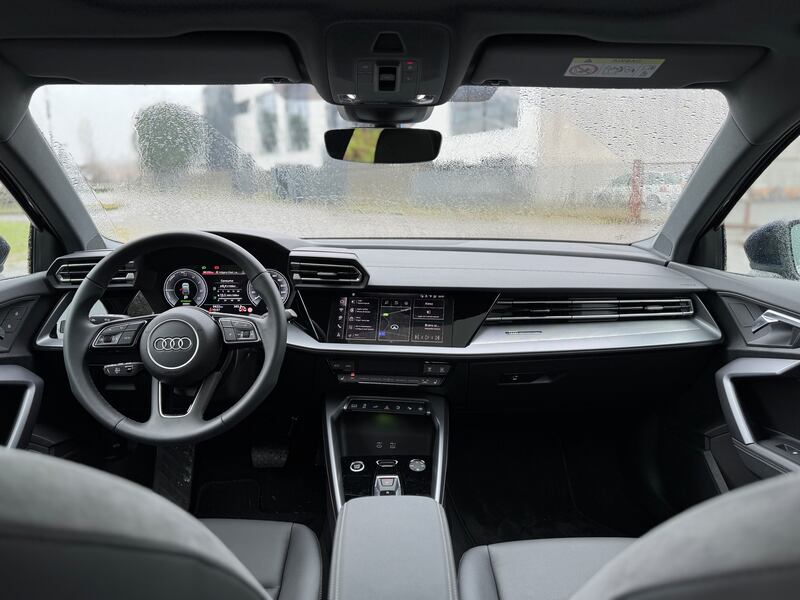 Audi A3 plug-in 2025: guarda la gallery della nuova compatta ibrida 12