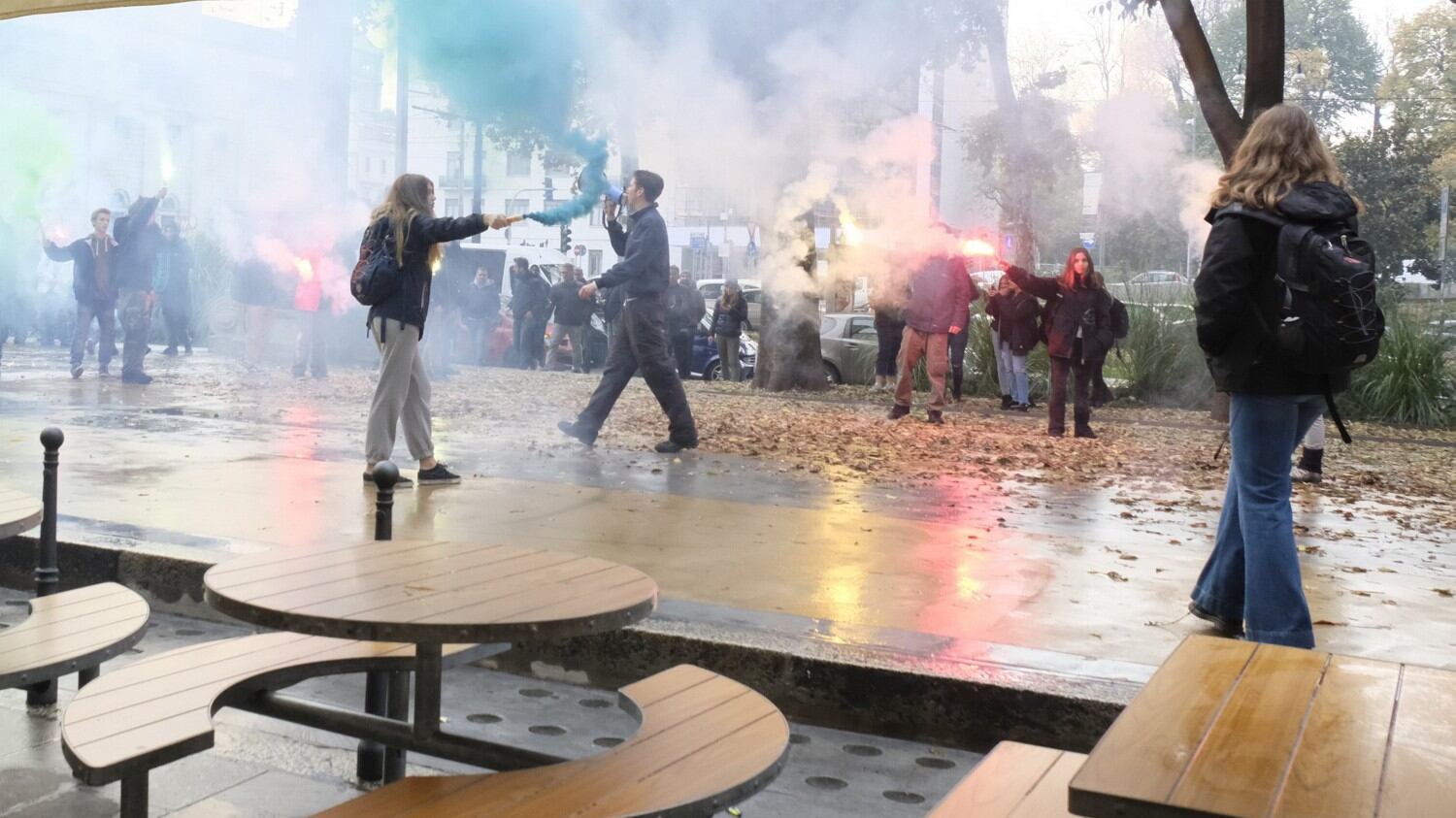 Quei "bravi ragazzi" a cui Sala consente di sfasciare Milano