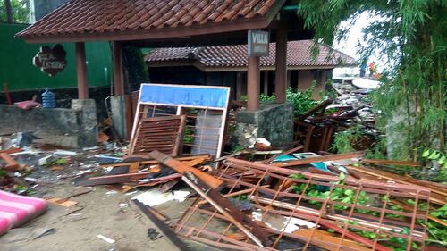 L'indonesia devastata dopo la furia dello tsunami 3