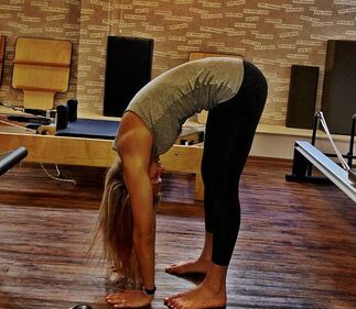 Celebrity e Yoga, le più belle foto su Instagram 19
